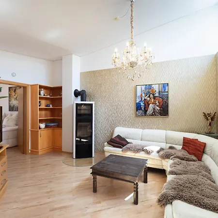 Sternhaus - Am Kurpark Appartement Bad Schallerbach